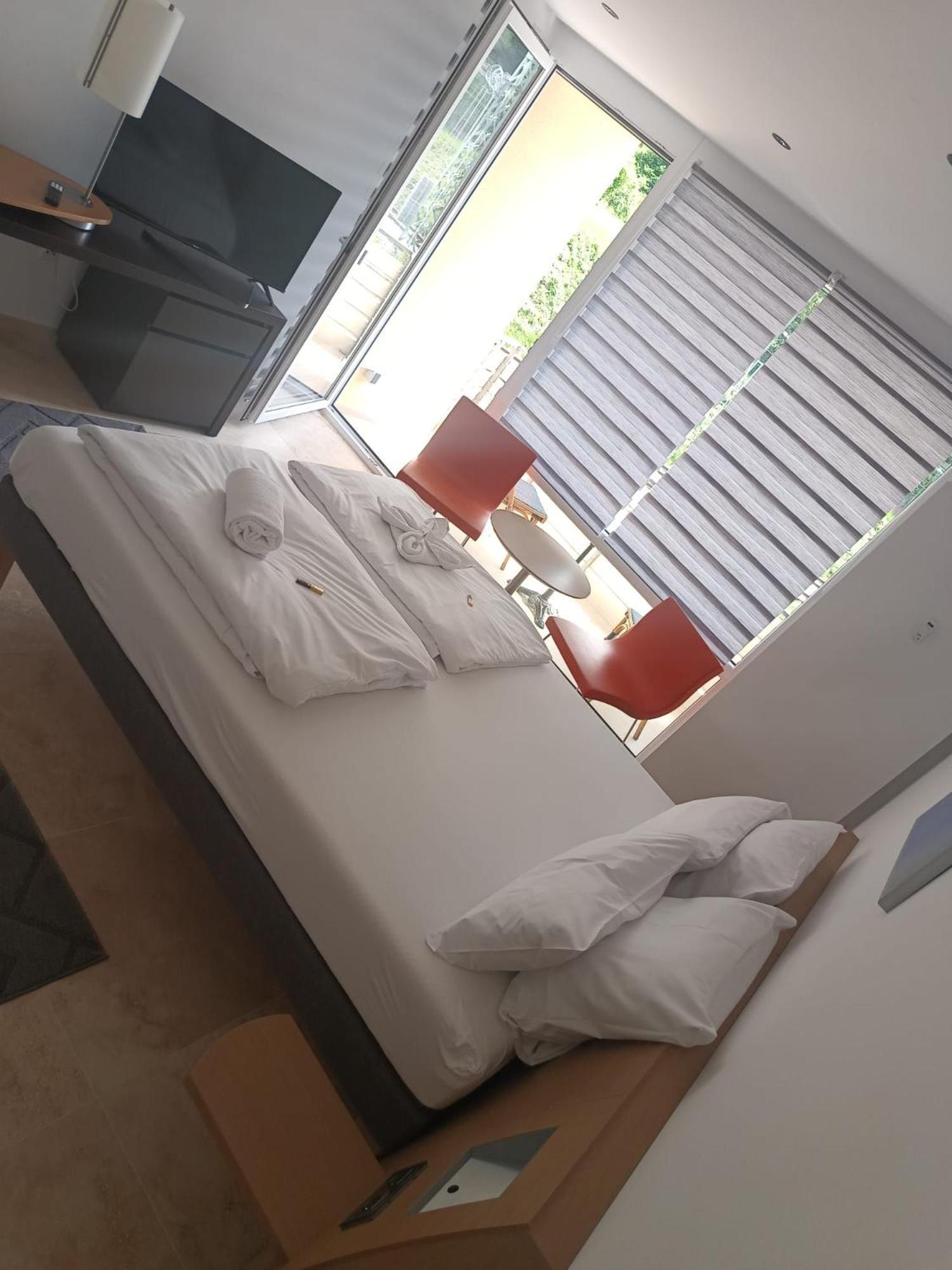 Appartement met 1 Slaapkamer en een Balkon