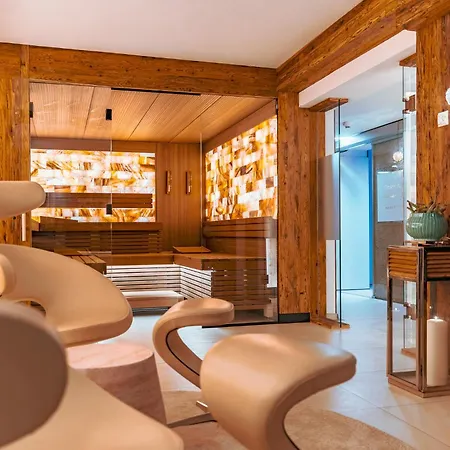 YachtHotel Helvetia Spa- und Wellnessdomizil-2